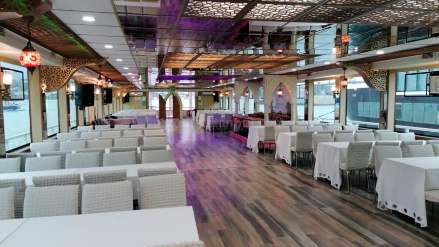 istanbul luxury dinner cruise-4.jpeg
