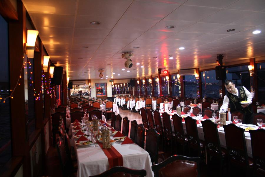Orient house Dinner cruise-1.jpg